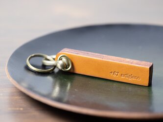 レザーキーホルダー　キャメル　ヌメ革　真鍮金具　キーリング　名入れ　ta-a01の画像