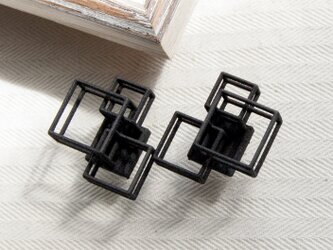 ユニットblack・ピアス（イヤリング）#3Dプリントアクセサリー　の画像
