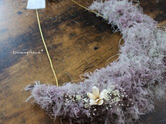 【wreath「Selene」　リース「セレーネ」】　　スモークツリーのワイヤーリース　　三日月リース　　ドライフラワーの画像