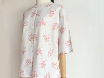 Tシャツ風ルームウェア【送料無料】古布リメイク　ピンク　花柄の画像
