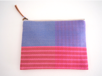 flat pouch -red border-の画像