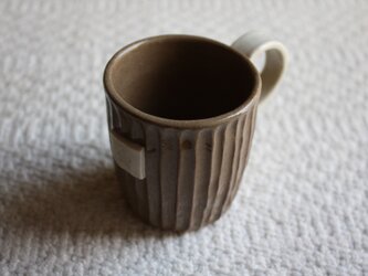赤土しのぎと白梅模様のツートーンカップの画像