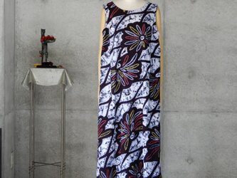 着物リメイク　有松絞りのロングワンピース/ゆとりのL/Aライン  KIMONO  YUKATAの画像