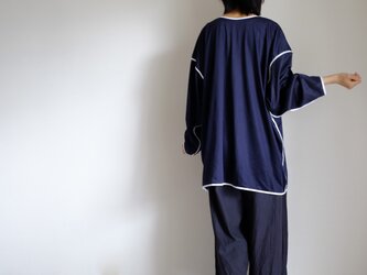 ビックヘンリーネック カットソー / パイピング /ハイゲージ コットンレーヨンニット【 ネイビーに白パイピング 】の画像