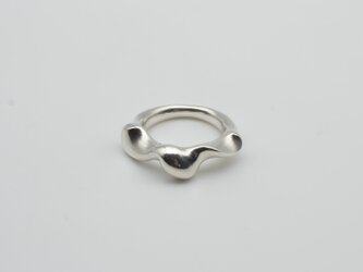 黄の物体（オブジェ） ringの画像