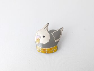 もろこしオカメインコ(銀) 漆ブローチの画像