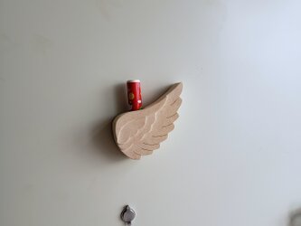 木製☆天使の羽の印鑑スタンド☆印鑑置き☆シヤチハタの画像