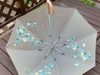 手描きの晴雨兼用傘の画像