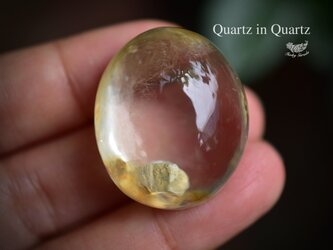 煙と貫入水晶★クォーツインクォーツs509の画像