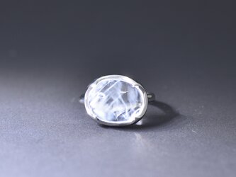 Angel Ladder Quartz Pt950 Ring【apartamento/アパトメント】の画像