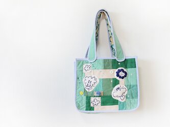 ぷっくり刺繍肩掛けバッグ　greenの画像