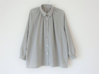 ブラウス grayの画像