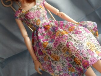 1/6サイズ(20cm)　用　ピンク花柄ワンピの画像