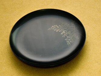 忍草蒔絵皿の画像