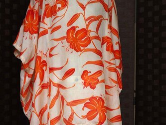 b0006 着物リメイク　絽（正絹）着物をブラウスにリメイク 「百合文様」kimono　＊セミオーダー可　の画像