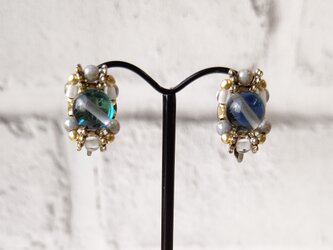 【ｲﾔﾘﾝｸﾞ】   golden midnight   ～ﾐｯﾄﾞﾅｲﾄｱｸｱｵｰﾗ ｲﾔﾘﾝｸﾞ～の画像