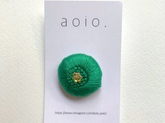 刺繍くるみボタンヘアゴム【緑】の画像