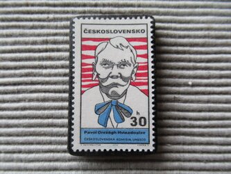チェコスロバキア　切手ブローチ8216の画像