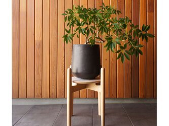 Plant Stand  ’float’　ビーチ材　プランタースタンド　フラワースタンド　花台の画像