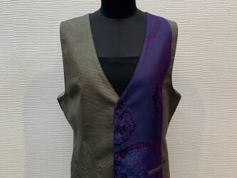 ベスト（着物リメイク）（銘仙）（大名行列）（おめでたい）の画像