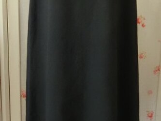 M～Lサイズ　シンプルAライン　ノースリーブロングワンピース　シボ黒の画像