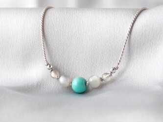 【Sale】Turquoise＆Gray-Moon Short Necklaceの画像