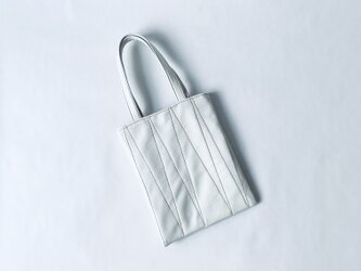ステッチ入りミニバッグの画像