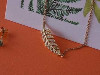 18K ダイヤモンドリーフネックレスの画像