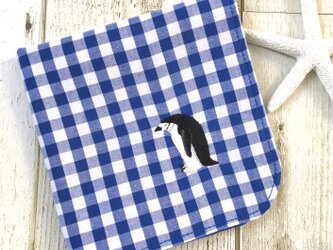 ヒゲペンギンの刺繍ガーゼハンカチの画像