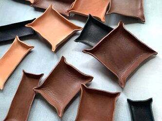 【送料無料】秋の福袋　本革　レザートレイ　2個セットの画像
