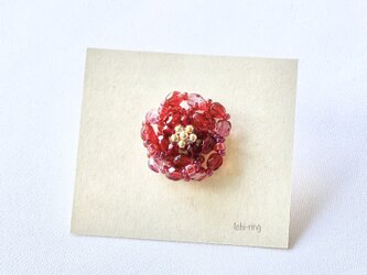 山茶花のビーズブローチ　〜姫椿〜Camellia sasanquaの画像