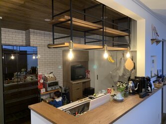 【サイズオーダー可】ハンギングシェルフ　西海岸　カフェ風キッチン　ブルックリン　吊り棚の画像