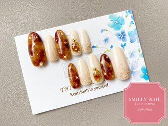 べっ甲 ネイルチップ 秋ネイル アイボリー 金箔 冬ネイル 量産型の画像
