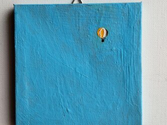 「青空の中の気球」原画・油彩・絵画・壁掛け・10×10㎝の画像