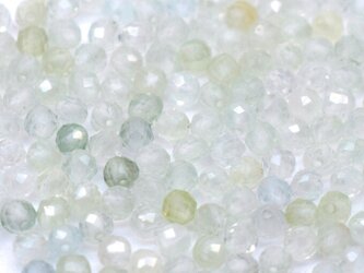極小 プレナイト 30粒 2~2.5mm 天然石 ストーン グリーン系 緑 素材の画像