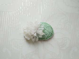 #287  刺繍ブローチ　エメラルドグリーン＆ホワイトの画像