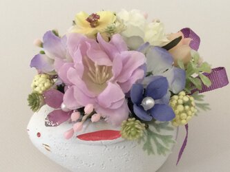 花うさぎ     みみちゃん    （造花、アレンジメント、干支、うさぎ、お正月）の画像