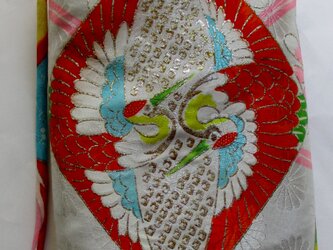 ６６７３　女の子の四つ身の着物で作ったスマホポーチ＃送料無料の画像