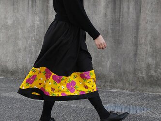 アフリカ布カンガのスカート（カンガ × ビエラ）秋冬スカートの画像