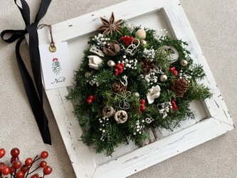2022クリスマス　フレームアレンジの画像