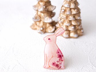 卯年★華ウサギのブローチの画像