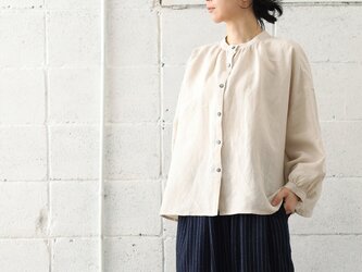 リネン バンドカラーギャザーブラウス （生成り）TP28の画像