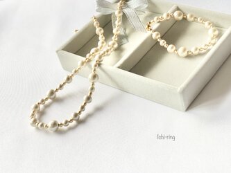 コットンパール×ゴールドパールのネックレス&ブレスレットセットの画像