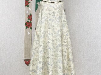 大島紬のロールカラーAラインワンピース　小晦日　着物リメイクの画像