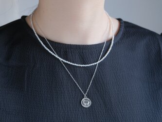 ネックレス２本セットEigðu góðan dag necklace　silver羊コイン＆パールネックレス　シルバーの画像