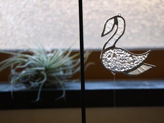 ステンドグラス　白鳥オーナメントの画像
