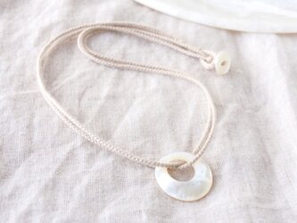 Cotton Pendant -white moon-の画像