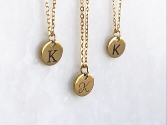 イニシャルネックレス(金属アレルギー対応)の画像