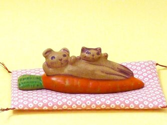 うさにゃん招き（寝ころび）の画像