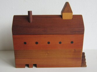 HOUSE BOX　寄木の画像